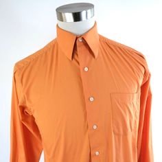 Description Brand: Alexander Julian Colours Men's Cotton Blend Long Sleeve Button Down Dress Shirt Size: Small (14-14 1/2) 32/33 Color: Solid Orange 30" Shoulder at highest point to bottom of back of shirt (excluding collar) 21" Armpit to Armpit Condition Gently worn used condition. No damage or defects. Shipping Items will be shipped with tracking within one business day of payment. Shipping is automatically combined in checkout so you only pay shipping on single item with highest shipping cost Fitted Orange Shirt With Buttons, Collared Orange Shirt With Buttons, Cheap Orange Men's Shirt, Orange Dress Shirt, Long Sleeve Button Down Dress, Fitted Orange Button-up Blouse, Orange Button-up Shirt With Button Closure, Button Down Dress Shirt, Solid Orange