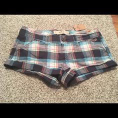 Nwt Vintage Y2k Hollister Low Rise Blue Multi Colored Plaid Shorts Size 1 Waist 14” Rise 6.5” Inseam 1.75” Hips 34” * Will Combine With Other Items If Interested! Comes From Pet And Smoke Free Home! Stretch Blue Y2k Bottoms, Blue Stretch Y2k Bottoms, Stretchy Y2k Blue Bottoms, Blue Stretch Y2k Style Bottoms, Y2k Stretch Blue Bottoms, Fitted Y2k Bottoms With Built-in Shorts, Y2k Short Pants With Pockets, Y2k Style Short Pants With Pockets, Y2k Blue Bottoms With Pockets