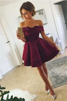 custom made this cheap short off shoulder homecoming dress, we sell dresses On Sale all over the world. Also, extra discount are offered to our customers. We will try our best to satisfy everyone and make the dress fit you well. Junior Prom Dresses Short, Cute Homecoming Dresses Short, Off The Shoulder Homecoming Dress, Prom Dress Black, Formal Dresses Graduation, Short Satin, Sell Dresses, Short Homecoming Dresses, Mini Prom Dresses