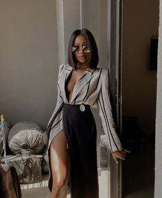 Paris Mode, Woman Suit Fashion, A Skirt, Mode Inspo, Suit Fashion, Looks Style, Classy Dress