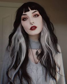 Black And White Hair, Split Dyed Hair, Gothic Hairstyles, Gothic Girl, Goth Hair, Hair Instagram, Fair Skin, Makati, Hair Envy