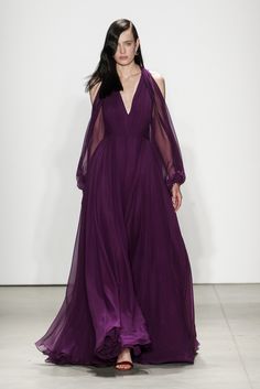 Beautiful Evening Dresses, Rock N’roll, Popsugar Fashion, Dress Stores Online, Jenny Packham, Fantasy Fashion, Fancy Dresses, Purple Dress, New York Fashion Week