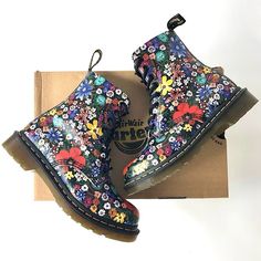 Dr Martens Wanderlust Backhand New, In Box Size 6 (6-6.5) Color Multi Leather Upper Round Laces 8 Eye Combat Boots 1460 Pascal Round Toe Box Graphic Style Assortment Of Wild Flowers And Small Leaves, All The Colors Really Pop Check Out The Closet For More Docs And Other Leather Finds! Deadstock, Flower, Watercolor, Fall, Spring, Summer, Punk, Grunge, Fairy, Dms, Doc Multicolor Floral Print Boots With Round Toe, Multicolor Flat Heel Boots For Spring, Doc Martens Combat Boots, Summer Punk, Tall Combat Boots, Heeled Lace Up Boots, Knee High Platform Boots, Red Leather Boots, Lace Up Boots Women