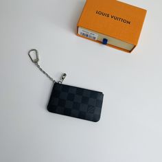 This Damier canvas pouch holds loose change and keys and slips easily into a handbag or coat pocket. Size: 12×7cm Louis Vuitton Yayoi Kusama, Louis Vuitton Capucines, Lv Purse, Lv Shoes, Loose Change, Medium Handbags, Coat Pocket, Lv Belt, Lv Handbags