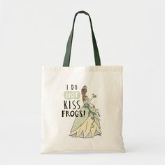 Cute drawing of Tiana holding up frog Prince Naveen and the quote "I do NOT kiss frogs!". Princess Tiana Birthday Party, Tiana Birthday Party, Black Disney Princess, Prince Naveen, Princesa Tiana, Disney Princess Tiana, Frog Decor, Cute Drawing, Frog Prince