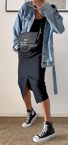 Stone Style Root Outfits, Casual Saturday Outfit, Pencil Skirt Outfits Casual, Real Women Fashion, Mode Ab 50, Saturday Outfit, Pencil Skirt Outfits, Cooler Look