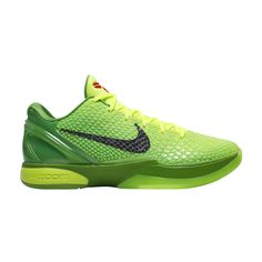 Find NIKE Zoom Kobe 6 Protro 'grinch' 2020 on Editorialist. The Nike Zoom Kobe 6 Protro ‘Grinch’ 2020 brings back a beloved colorway initially released in 2010 as part of the Nike Basketball Christmas Day Collection. Updated with contemporary Zoom Air cushioning technology, the sneaker features the eye-catching aesthetic of the original, highlighted by a vibrant green finish on the upper. Polyurethane ‘islands’ cover the synthetic upper, mimicking the texture of snakeskin while also providing added durability. Kobe 6 Grinch, Kobe 6 Protro, Basketball Christmas, Kobe 6, Nike Zoom Kobe, Basketball Star, Nike Basketball, Nike Fashion, Jordan 1 Retro High