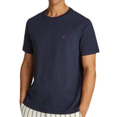 Nwt Tommy Hilfiger Navy Blue Regular Fit Men's T-Shirt, Short Sleeve, Solid And Very Confy, Perfect For Any Casual Outfit, New With Tag. Classic Navy T-shirt For Summer, Classic Blue T-shirt For Summer, Tommy Hilfiger Blue Short Sleeve Shirt, Tommy Hilfiger Cotton Short Sleeve Shirt, Tommy Hilfiger Blue Summer T-shirt, Basic Navy T-shirt For Summer, Basic Navy Summer T-shirt, Tommy Hilfiger Navy Short Sleeve Top, Tommy Hilfiger Blue Short Sleeve Tops