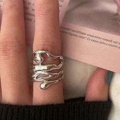 Silver Rings Funky, Silver Ring Set Chunky, Silver Chunky Ring, Trendy Silver Rings, Ring Aesthetic Silver, Bulky Rings, Silver Chunky Rings, Chunky Rings Silver, Jewellery 2023