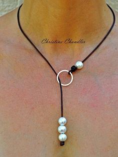 Three Pearl Necklace, Dainty Diamond Necklace, Diy Jewelry Necklace, Crafty Creations, Bracelet Cuir, Precious Jewelry, Lariat Necklace, Leather Necklace