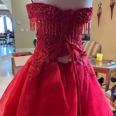 A Show Stopper Red Beautiful Ball Gown, I Wore It For 4 Hours. Red Tulle Floor-length Ball Gown, Beautiful Ball Gowns, Red Ball Gown, Lady In Red, Off The Shoulder, Off Shoulder, Ball Gowns, Womens Dresses, Red