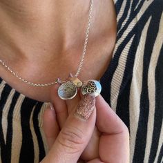 Jewelry Locket, Fingerprint Necklace, Fingerprint Jewelry, Memorial Jewelry, Stylish Gifts, Locket Necklace, Accessories Bracelets, Ring Necklace, Fingerprint