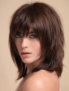 Medium Hairstyle with pony Golvende Pony, Shaggy Layered Hairstyles, Shag Layered Hairstyles, Medium Shag Haircuts, Layered Haircuts With Bangs, Short Shag Hairstyles, Shaggy Haircuts, Haircut Pictures, Vlasové Trendy