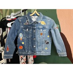 Embrace The Cosmic Vibes In This Brand-New, Tagged H&M Denim Jacket, Uniquely Upcycled With Space-Themed Patches. Your Little One Can Now Rock The Latest Fashion While Venturing Into The Depths Of The Universe! Children's Size 7 Us / 7-8y Uk H&m Denim Jacket, Patchwork Denim Jacket, Patchwork Denim, H&m Jackets, Denim Patchwork, Jean Jackets, Kids Jacket, The Universe, Jean Coat