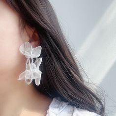 Embrace the delicate beauty of nature with our Ethereal Petal Earrings. These stunning earrings are a perfect blend of elegance and whimsy, designed to add a touch of enchantment to any ensemble. Ethereal Jewelry, Bridal Jewelery, Petal Earrings, Handmade Earrings Beaded, Delicate Beauty, Earrings Flower, Earrings Beaded, Earrings Wedding, Stunning Earrings