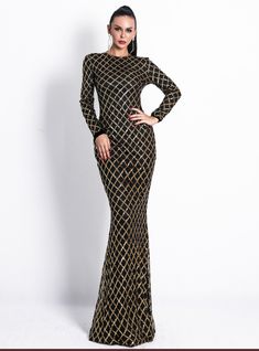 Effortless and artful, this Black Sequins Long Sleeve Lattice Party Dress is the perfect mix of casual and classic. The golden Sequin pattern adds just a touch of elegance, scoop neckline long zipper up back and a blouson top make this style easy to wear. Black mermaid silhouette floor length Long sleeves is most elegant dress of Kemedress that belong to old classical style. Golden lattice sequin on Black stuff give gentle and classic look. A movement and has a lovely midcentury modern style. A long column mermaid is flattering and falls from the natural waistline. Golden Party Dress, Elegant Dresses Evening, Golden Party, Long Sequin Dress, Round Neck Dress, Red Evening Dress, Sequin Maxi, Sequin Maxi Dress, Glamorous Style