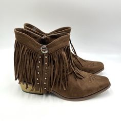 Roper Women's Fringy Brown Western Style Boots. Women's Size 8 Regular / Medium Width. Condition: New Without Box. New To Poshmark? Sign Up Using Invite Code: Tentoday For $10 Off Your Purchase! Casual Career Professional Work Everyday Classic Office Comfort Date Night Out Modern Summer Winter Fall Spring Blogger Casual Minimalist Trends Trendy Favorite Fashion Comfortable Every Day Wardrobe Staple 90s 90's Y2k Ballet Flats Slip On Loafers Pointed Pointy Point Toe Quality Well Made Comfy Stylish Fringe Cowboy Boots, Vacation Shoes, Western Style Boots, Feminine Romantic, Classic Office, Booties Shoes, Espadrilles Platform, Fashion Comfortable, Slip On Loafers