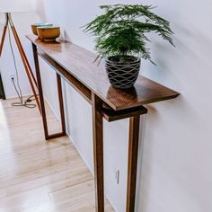 long skinny console table hand-crafted from solid walnut by Mokuzai Furniture Modern Console Table Entryway, Custom Console Table, Live Edge Table Tops, Classic Console Table, Console Table Modern, Classic Console, Fine Furniture Design, Entry Console Table, Walnut Table Top