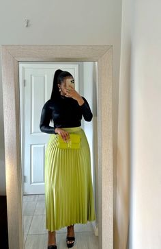 #skirts #skirt #casualwomensfashion #casual #casualwomensfashion #summer Long Pleated Skirt Outfit Formal, Pleated Midi Skirt Outfit Casual, Sunday Outfits Church, Pleated Skirt Outfit Black, Pleated Skirt Outfit Black Women, Aline Skirt Outfit, Long Pleated Skirt Outfit, Midi Skirt Outfit Casual