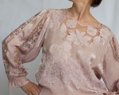 A rich and bold retro blouse, embroidered with flowered, decorated with lace. The color is  toned down dusty rose. Vintage from 80s. Condition:  The fragile lace has a few tears on the sleeves. Also, back neckline seam has sings of wear off. Please see last two photos for more details. Otherwise, very good pre-loved condition. Tags: Made in Italy Size: One size. Please mind that vintage sizes are a bit different, so please check the measurements carefully. The garment is flat-measured. Please co Retro Blouse, Viscose Blouse, Rose Vintage, Vintage Bohemian, Vintage Boho, Dusty Rose, Womens Clothing Tops, Blouses For Women, Floral Pattern