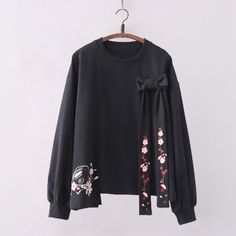 Bunny Floral Embroidery Bow Round Collar Sweatshirt