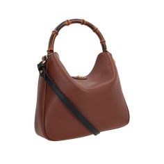 The Diana Medium Grainy Leather Handbag by GUCCI is a diana medium grainy leather handbag crafted to the highest standards, offering both style and functionality. Makeup Travel Case, Medium Handbags, Travel Makeup, Beauty Accessories, Travel Case, Handbags On Sale, Leather Handbag, Pet Accessories, Accessories Design