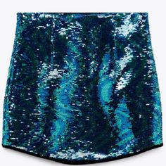 Super Cute, Trendy Zara High-Waisted Short Skirt With Sequins Appliqu. Asymmetric Hem. Contrasting Piping. Hidden In-Seam Zip Closure. Blue / Green Short Sequin Skirt, Red Denim Skirt, Halloween Duo, High Waisted Short Skirt, Button Front Mini Skirt, Green Mini Skirt, Zara Mini, Midi Flare Skirt, Black Denim Skirt