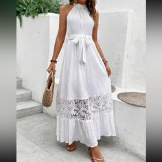 White Halter Neck Beach Dress, White Beach Dress Outfit, White Beach Outfits Women, Wedding Vow Renewal Dress, White Maxi Dress Casual, White Beach Dress, Preppy Prom, Trendy Business Casual, Business Formal Dress