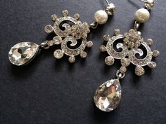 "Victorian style rhinestone crystals chandelier dangly earrings with stud earring style back. Just lovely!! Color: silver with clear rhinestone crystals, glass stones and pearls Size: 3\" total drop and 1.25\" width Item ship out in a gift box with tracking number to you (around 10 to 14 business days for delivery). We also provide fast shipping service, around 3-4 business days delivery but need to add extra charge. Please convo us if need." Black Victorian Necklace For Formal Occasions, Gothic Filigree Necklace For Wedding, Ornate Crystal Wedding Necklace, Gothic Filigree Wedding Necklace, Victorian Heart-shaped Formal Necklace, Necklace Prom, Fairy Headpiece, Evening Necklace, Victorian Earrings