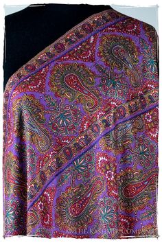 Haight Street, It Field, Paisley Shawl, Medieval Village, Gala Events, Square Silk Scarf, European Women, Cashmere Shawl, Gold Silk