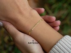 Here's an everyday gold bracelet that is perfect for any stack 🥳 🔍What is this Mariner Bracelet 🟢The marine chain bracelet is one of the strongest chain bracelets.  🟢Marine chains are easy to fix.  🟢A wheat chain, also called a Anchor chain, is made using four strands of twisted oval links.  🟢The oval links are plaited together in the same direction and look like tips of wheat stalks. ✶ Gram: 1.20 gr ⚖️ (approximately) ✶ Product inches may vary by ±2% depending on production.🛠 ✶ For diffe Yellow Gold-plated Sterling Silver Bracelet As Gift, Yellow Gold Jubilee Bracelet For Friendship, Gold Sterling Silver Bracelet For Anniversary, Gold Sterling Silver Bracelet For Anniversary, Minimalist Style, Hypoallergenic Yellow Gold Bangle Chain Bracelet, Gold Sterling Silver Oval Link Bracelet Gift, Stackable Yellow Gold Chain Bracelet As Gift, Stackable Chain Bracelet For Anniversary, Everyday Yellow Gold Name Bracelet With Jubilee Style