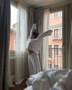 Yoga Stretching, Skandinavian Fashion, Dream Lifestyle, How To Wake Up Early, Instagrammer, 가을 패션, Soft Girl