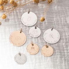 Engravable with a range of delicate illustrations to suit all personalities, our Illustration neckalce is the perfect personalized engraved jewellery gift to represent the loved one in your life.18K Champagne Gold Plated, 925 Sterling Silver or 18K Rose Gold PlatedCharm sizes: Medium Flat Disc 0.8 x 0.8, Large Flat Disc 1.1 x 1.1Secure clasp fasteningCharms are removable from this chain and can be worn on all Merci Maman chain lengthsHand-engraved in our Paris and Paris workshopSent with love in Customizable Rose Gold Round Pendant, Customizable Rose Gold Round Pendant Jewelry, Elegant Engraved Charms For Gifts, Customizable Rose Gold Sterling Silver Charm Necklaces, Personalized Engraved Rose Gold Jewelry, Engraved Rose Gold Jewelry For Personalized Gift, Personalized Rose Gold Jewelry With Engraving Option, Customizable Rose Gold Charm Necklace For Anniversary, Customizable Rose Gold Jewelry For Anniversary Gift