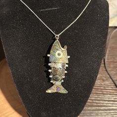 Vintage 1960 Mother Of Pearl Fish, Mexican Apollonian Perfect Condition Only Reasonable Offers Fish Jewelry, Fish Pendant, Jewelry Pendants, Gorgeous Art, Jewelry Inspo, Vintage 1960s, Pendant Jewelry, Mother Of Pearl, Womens Jewelry Necklace