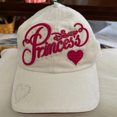 Disney Princess In Hot Pink On A White Baseball Cap. Themed White Cap, White Themed Cap, Floppy Hat Summer, Mickey Mouse Ears Hat, Mickey Mouse Hat, Red Beret, Disney Hats, White Baseball Cap, Floppy Sun Hats