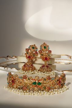 Chaya - Choker Necklace & Jhumka Earring Set Choker Necklace Set from Inaury Accessories Ear, Ear Chain, Chandbali Earrings, Color Stones, Choker Necklace Set, Jhumka Earrings, Style Classique, Modern Aesthetics, Bridal Sets