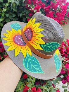 Sunflower 🌻 hats in different colors Summer Fedora Felt Hat, One Size Fits Most, Adjustable Felt Beach Cap, Adjustable Green Felt Hat For Summer, Adjustable Felt Cap For The Beach, Summer Felt Cap, Summer Felt Hat With Brim, Brimmed Felt Hat For Summer, Summer Felt Hat With Brim, One Size Fits Most, Adjustable Summer Felt Cap