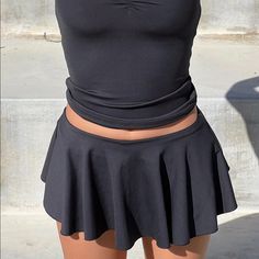 {New With Tags} Size L Mini Length Built In Shorts Pleated-Like Design Activewear Logo, Fabric Star, Black Skort, Pilates Princess, Pleated Tennis Skirt, Micro Skirt, Lace Silk, Frankies Bikinis, Recycled Polyester Fabric