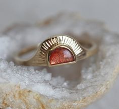 Sunset Ring, Sunstone Engagement Ring, Bohemian Style Rings, Boho Engagement Ring, Gold Sunset, Traditional Engagement Rings, Moon Ring, Diamond Ring Settings, Bohemian Rings