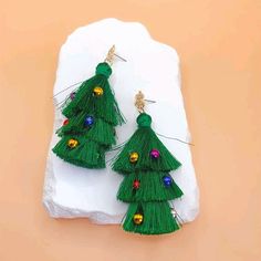 Get Festive With These Adorable Christmas Tree Dangle Earrings. #Christmas #Christmasearrings #Holidayearrings #Holiday #Earrings #Christmastree Girls Xmas Gifts, Green Xmas, Christmas Craft Fair, Tree Earrings, Holiday Earrings, Christmas Tree Earrings, Long Tassel Earrings, Womens Earrings Studs, Earrings Christmas