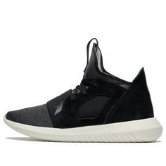 adidas originals Dunk Low Nike, Marathon Running Shoes, Marathon Running, Adidas Tubular, Low Top Sneakers, Nike Dunk Low, Running Shoes Sneakers, Adidas Tubular Defiant, Nike Dunks