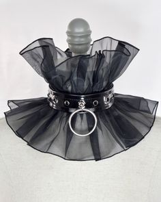 This product is a handmade choker, created from faux leather/vegan leather and organza ruffles. All metal accessories are made of stainless steel (spikes, rivets, D-rings, chain, lobster claw). Sizes are adjustable: X Small: 12-14 inches Small: 14-16 inches Medium: 16-18 inches Large: 18-20 inches Cloth Reference, Collar Ideas, Reference Clothes, Art Catalogue, Clown Accessories, Emo Jewelry, Rings Chain, Diy Choker, Red Costume