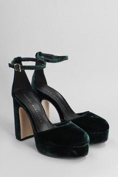 Pumps in green velvet, round toe, ankle strap, block heel, plateau, leather sole, heel 115mm, 100% velvet, Made in SpainGender: WomenMaterial: VELVETColor: GREENMade in: ESProduct ID: 404982_28825*Import tax/duty will be calculated at checkout (If applicable) Ankle Strap Block Heel, Velvet Color, Green Velvet, High Heel Pumps, High Heel Shoes, Block Heels, Ankle Strap, High Heels, Pumps