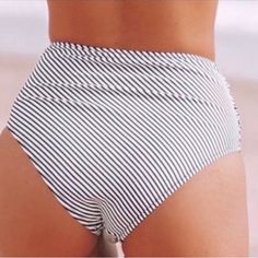 Nwt. Cupshe High Waisted Ruched Striped Swim Suit Bottom Only. High Waisted. Ruched Sides. High Cut Legs. Tiny Black & White Diagnostic Stripes. Shell: 80% Nylon/20% Spandex. Lining: 90% Polyester/10% Spandex This Is A Very Flattering Piece With Its High Waist, Ruched Sides, High Cut Legs, Diagonal Stripes, & 20% Spandex Exterior! Would Pair Well With My New York & Company Bikini Swim Suit Top In Black Size Xxl. Bundle The 2 & I’ll Give You A Great Offer! Pet Free/Smoke Free Home. White Ruched Bottoms For Summer, White Ruched Bottoms For Vacation, White Ruched Vacation Bottoms, White Ruched Summer Bottoms, White Ruched High-waist Bottoms, Vacation White Ruched Bottoms, White Ruched Beach Bottoms, White Ruched Bottoms For Beach, Chic Striped Stretch Swimwear