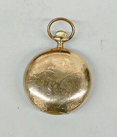 Gold Victorian Style Pocket Watch For Formal Occasions, Formal Yellow Gold Pocket Watch With Locket, Antique Yellow Gold Pocket Watch Collectible, Timeless Gold Hallmarked Pocket Watch, Gold Hallmarked Pocket Watch, Gold Timeless Hallmarked Pocket Watch, Antique Yellow Gold Pocket Watch With Locket, Classic Gold Hallmarked Pocket Watch, Antique Gold Round Watch