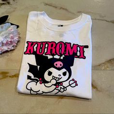 Brand New Kuromi Cropped Tee White Kawaii Crew Neck Top, White Kawaii Tops With Graphic Print, White Kawaii Top With Graphic Print, Kawaii White Tops For Streetwear, Kuromi T Shirt, Oc Outfits, Alt Clothes, Cropped Tee, Crop Tee