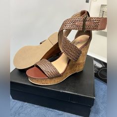 Never Worn Vacation Stacked Wedge Heels, Vacation Wedge Heels Of Medium Width, Wedge Heels For Vacation, Medium Width Wedge Heels For Vacation, Brown Wedge Heels For Vacation, Just Fab Shoes, Brown Wedges, Justfab Shoes, Womens Shoes Wedges