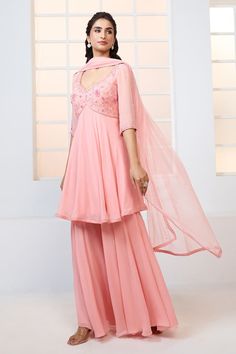 Peach peplum kurta with resham, beads and sequin floral pattern embroidery. Comes with sharara and scatter embroidered dupatta. - Aza Fashions Sheer Dupatta Georgette Peplum Set, Georgette Peplum Set With Sheer Dupatta, Anarkali Dress With Sheer Dupatta And Peplum Shape, Festive Peplum Dress With Sheer Dupatta, Festive Georgette Sharara With Peplum, Elegant Peplum Sharara In Georgette, Elegant Georgette Sharara With Peplum, Festive Georgette Peplum Dress, Festive Peplum Dress In Georgette