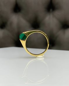 Malachite Men Ring, Green Pinky Ring, Cylinder Genuine Gemstone, Stylish Gold Silver Ring, Handmade Jewelry, Best Gift for Him ◎ Details ◎ ○ Material 14K Solid Gold or 925 Sterling Silver Weight of Ring : approx 7.00 gr Height of Ring : approx 6.15 mm Width of Band : approx 6.80 mm ○ Upgrade to Solid 18K Gold, please click the link below: https://www.etsy.com/listing/962826004 ○ Gemstone Natural Malachite Stone approx. 6.80 mm x 6 mm approx. 1 ct Made to Order HANDMADE ITEM ○ For Men Collection Malachite Stone, Best Gifts For Her, Men Ring, Green Sapphire, Pinky Ring, Blue Topaz Ring, Ring Handmade, Best Gift, Handmade Ring