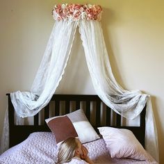 Princess Bed Canopy, Wall Mounted Bed Crown With Lace Canopy, Princess Room Decor Over the Bed, Pink Decor for Nursery Canopy Over the Crib - Etsy Latvia